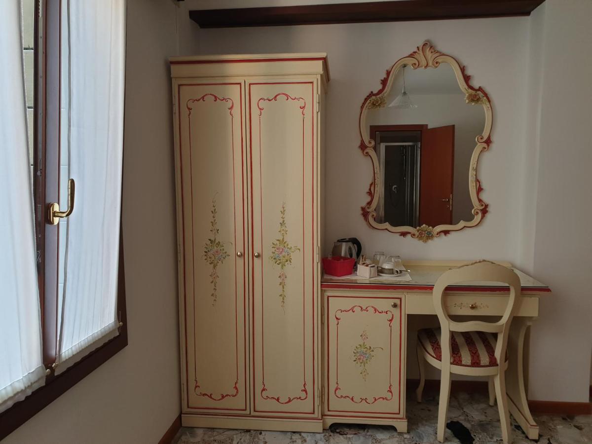 Guesthouse Al Profeta Venise Extérieur photo